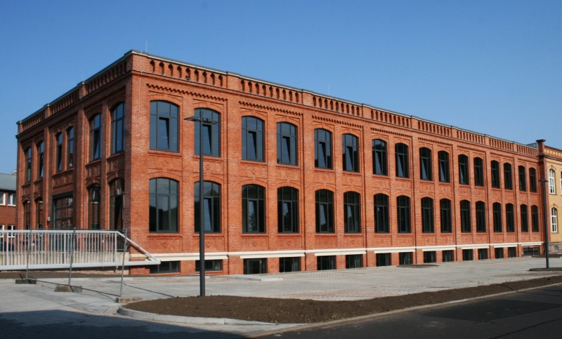 Ansicht Produktions- & Gewerbeflächen Gebäude 36 im Industrie- und Gewerbepark "Röber" Ansicht Produktions- & Gewerbeflächen Gebäude 36 im Industrie- und Gewerbepark "Röber"