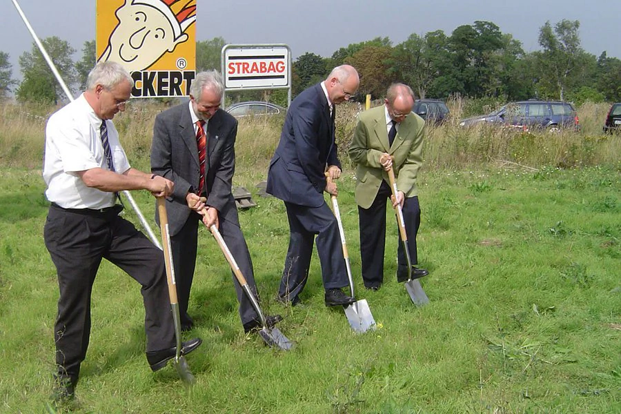 Groundbreaking ceremony Erfurter Kreuz 2005 Groundbreaking ceremony Erfurter Kreuz 2005